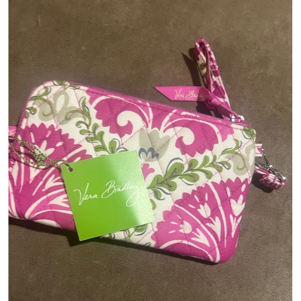 New with tags Vera bradley wristlet